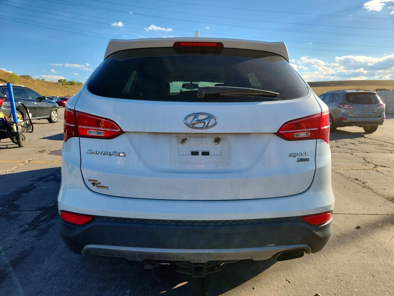 2014 Hyundai Santa Fe Sport 2.4L - zdjęcie 6