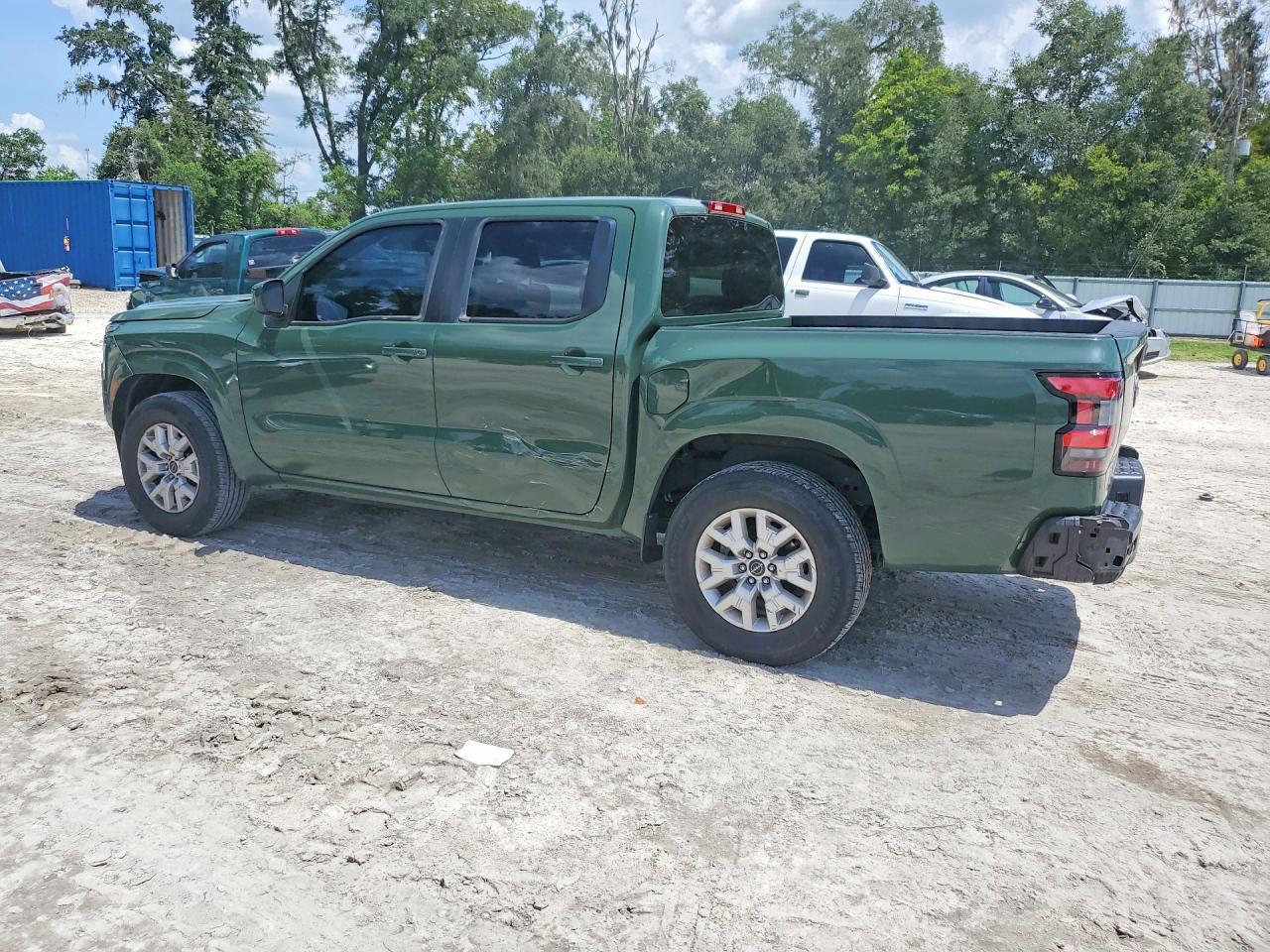 Nissan Frontier - zdjęcie 2