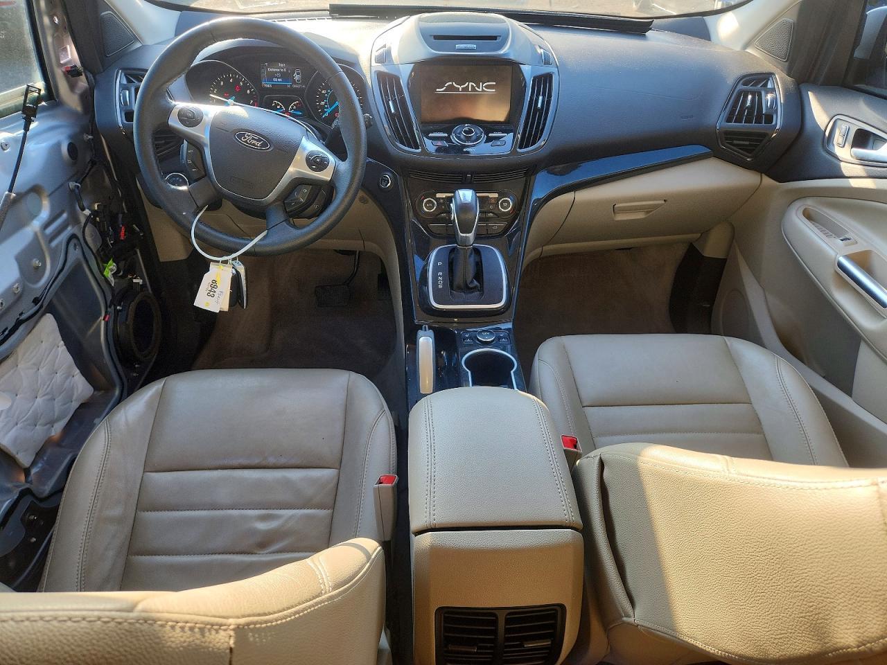 2014 Ford Escape Titanium - zdjęcie 8