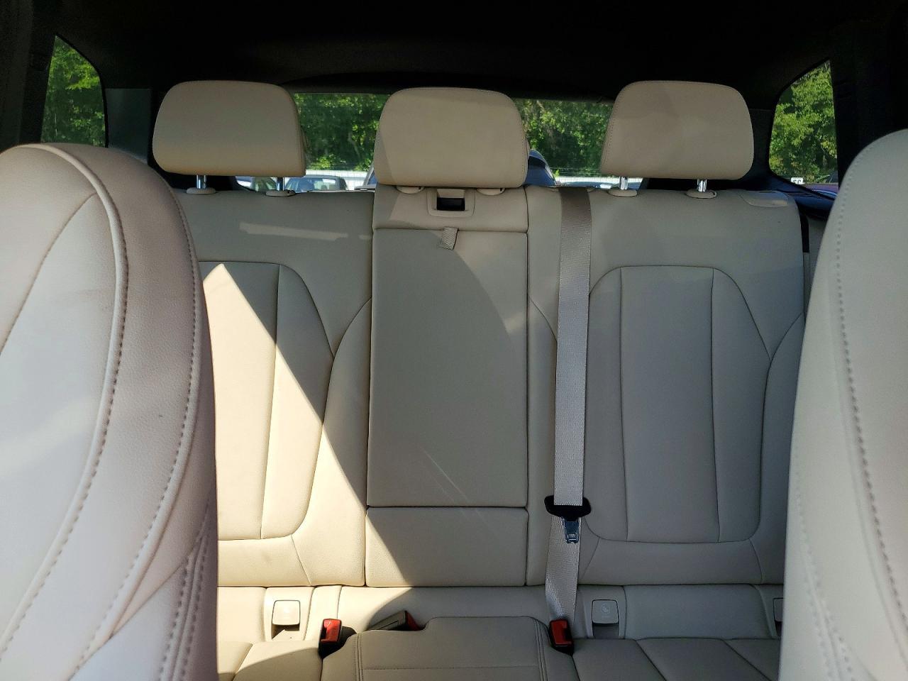 2021 BMW X3 xDrive30I - zdjęcie 10