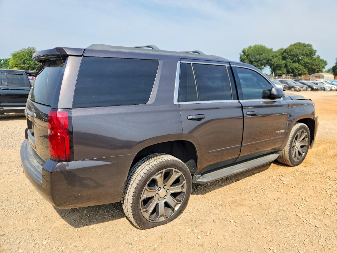 2017 Chevrolet Tahoe C1500 Ls - zdjęcie 3