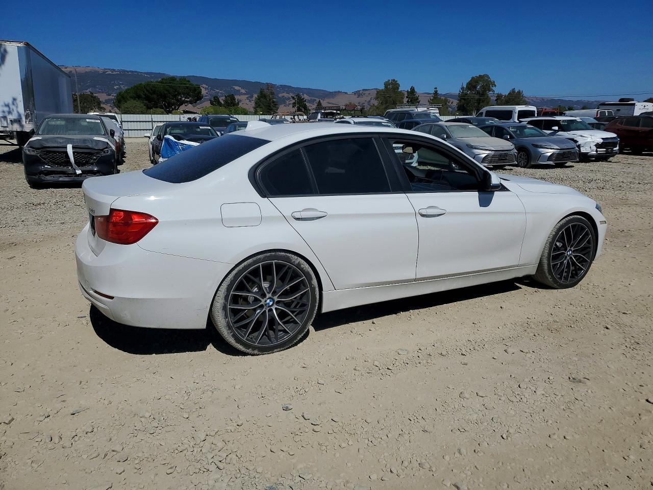 BMW Seria 3 - zdjęcie 3