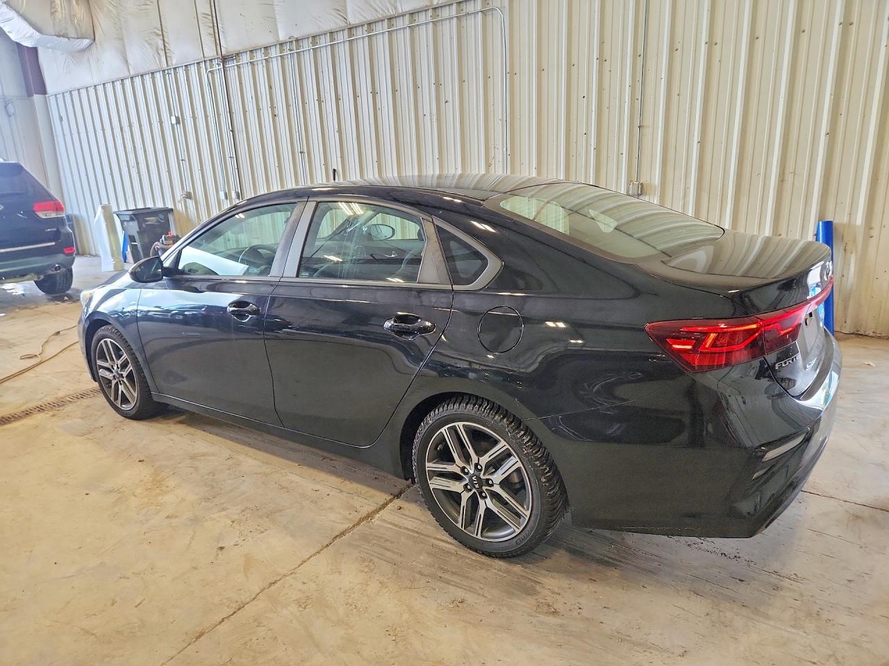 2019 Kia Forte S - zdjęcie 2