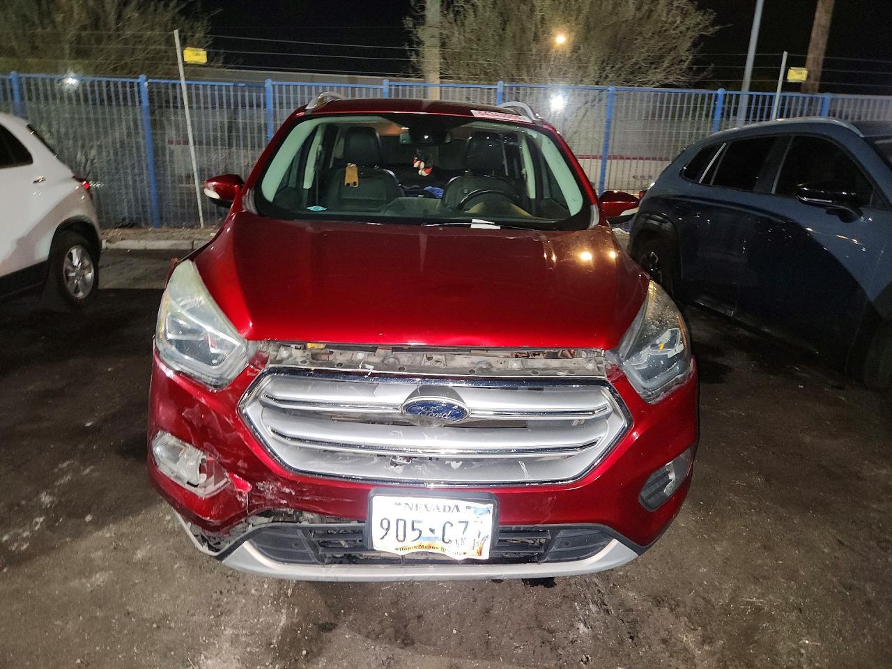 2017 Ford Escape Titanium - zdjęcie 5