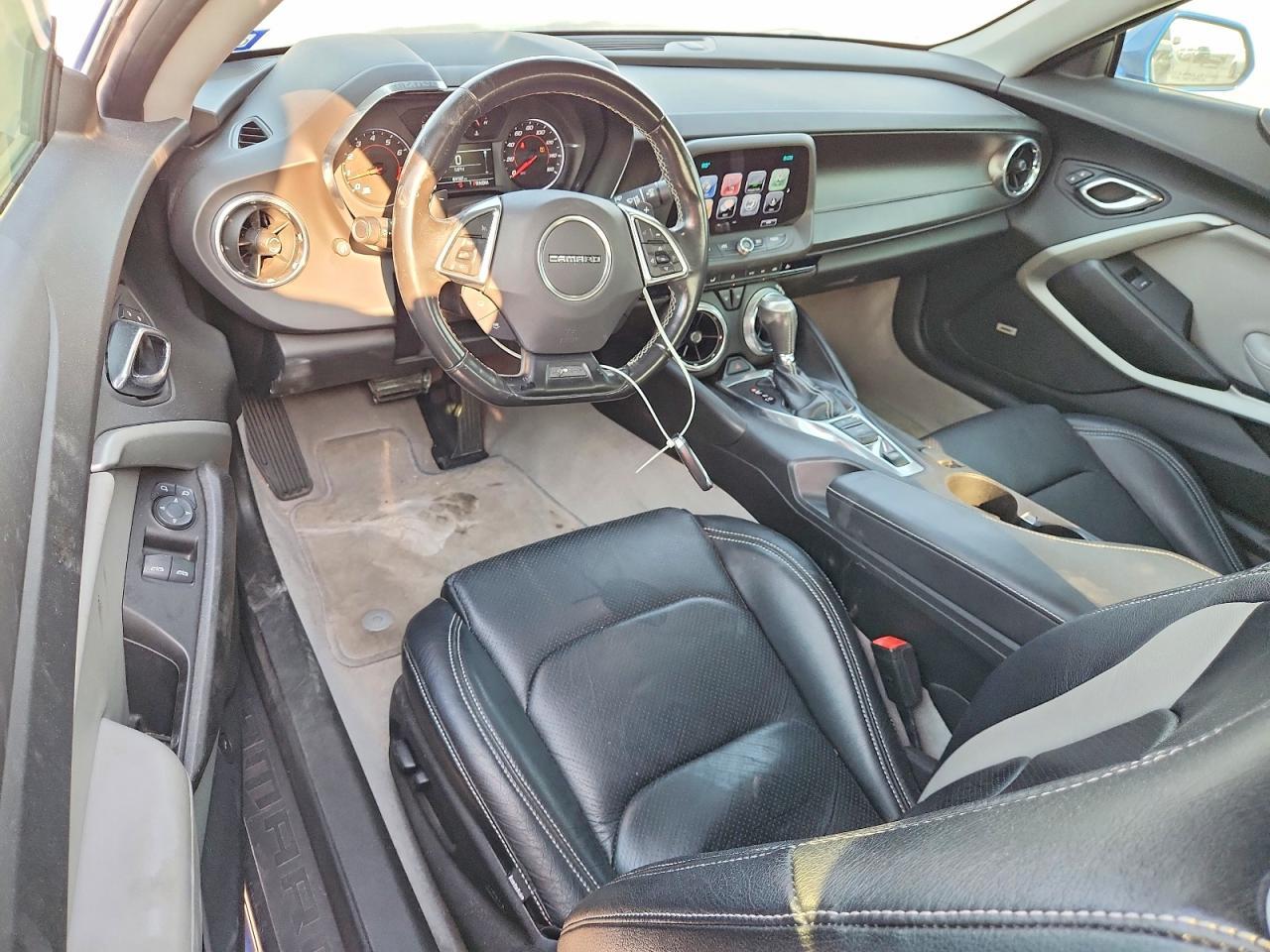 2017 Chevrolet Camaro Lt - zdjęcie 8