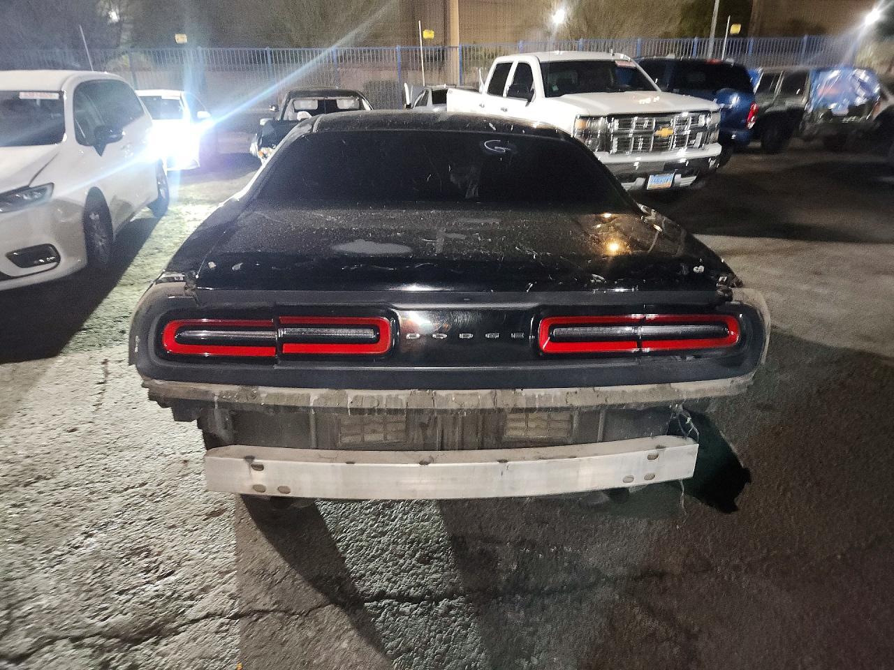 2016 Dodge Challenger Sxt - zdjęcie 6