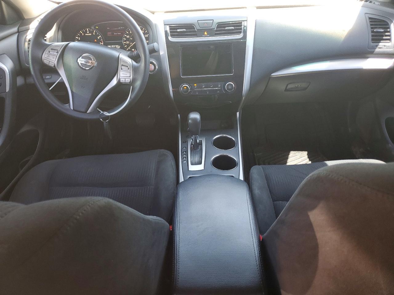 2015 Nissan Altima 2.5 S - zdjęcie 8