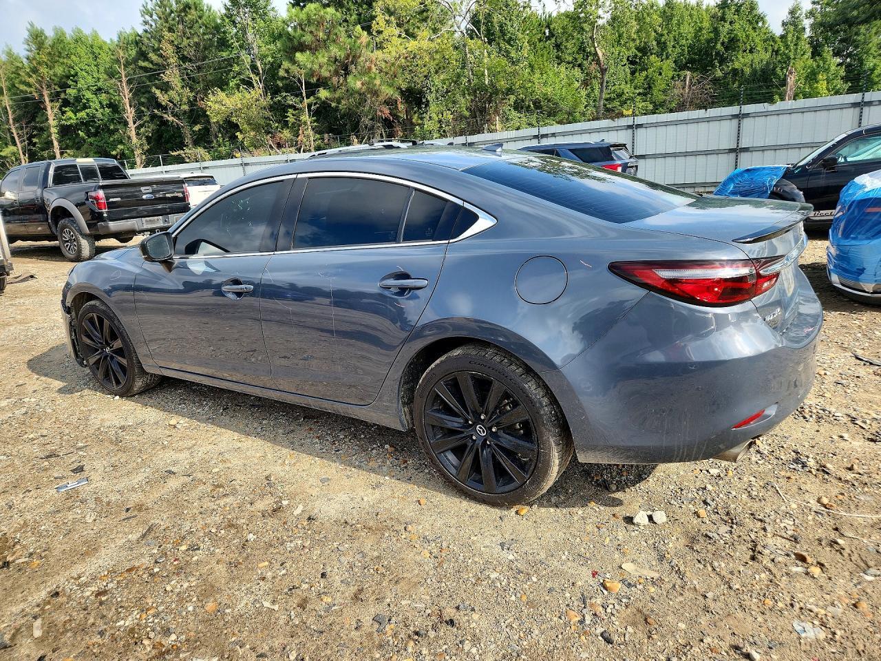 2021 Mazda 6 Grand Touring Reserve - zdjęcie 2