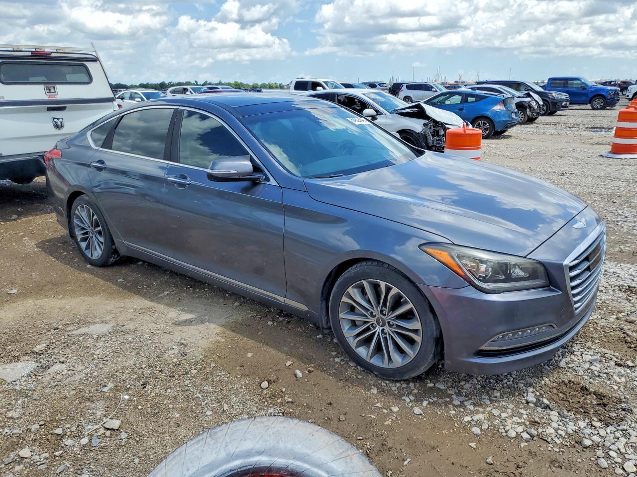 2016 Hyundai Genesis 3.8L - zdjęcie 4
