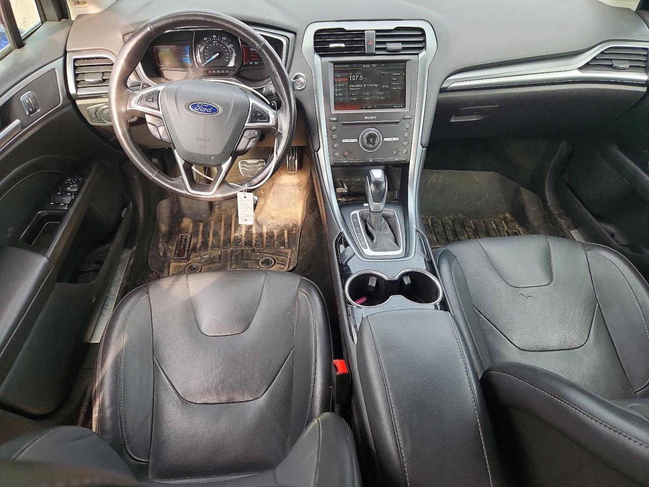 2016 Ford Fusion Titanium - zdjęcie 8