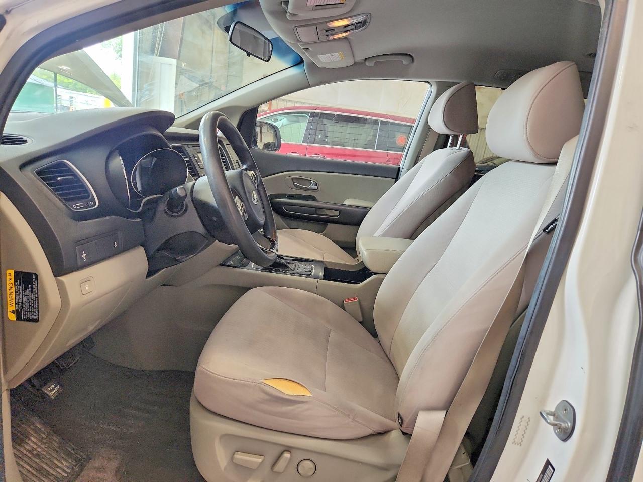 2016 Kia Sedona Lx - zdjęcie 7