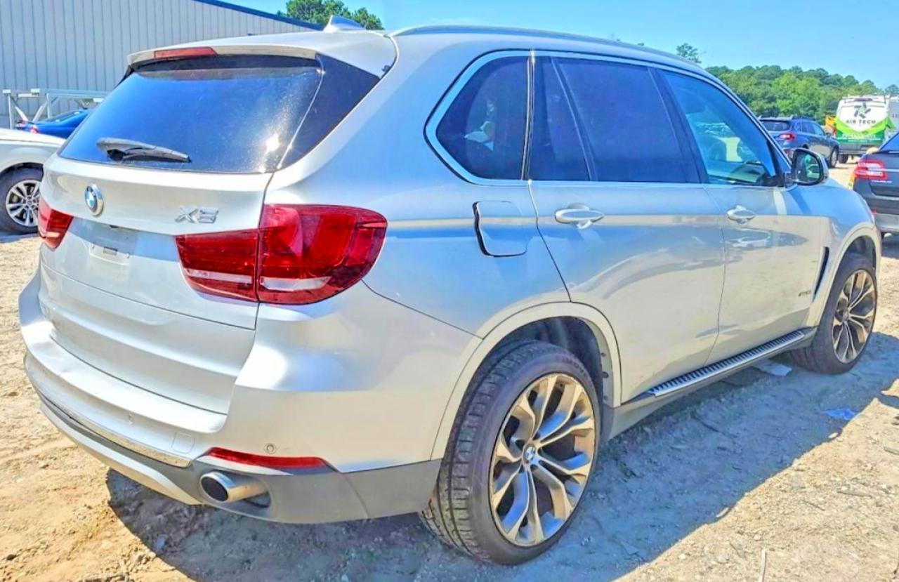 2015 BMW X5 xDrive35I - zdjęcie 3