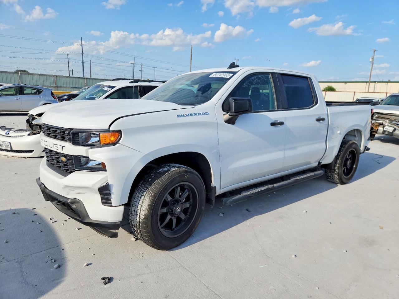 2022 Chevrolet Silverado Ltd C1500 Custom - zdjęcie główne