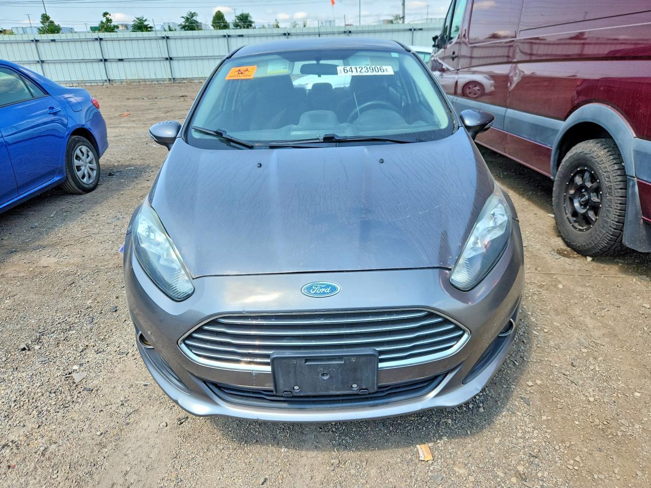 2014 Ford Fiesta Se - zdjęcie 5