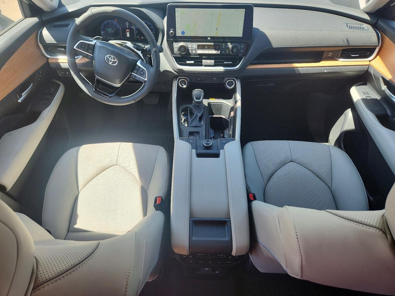 2026 Toyota Grand Highlander Platinum - zdjęcie 8