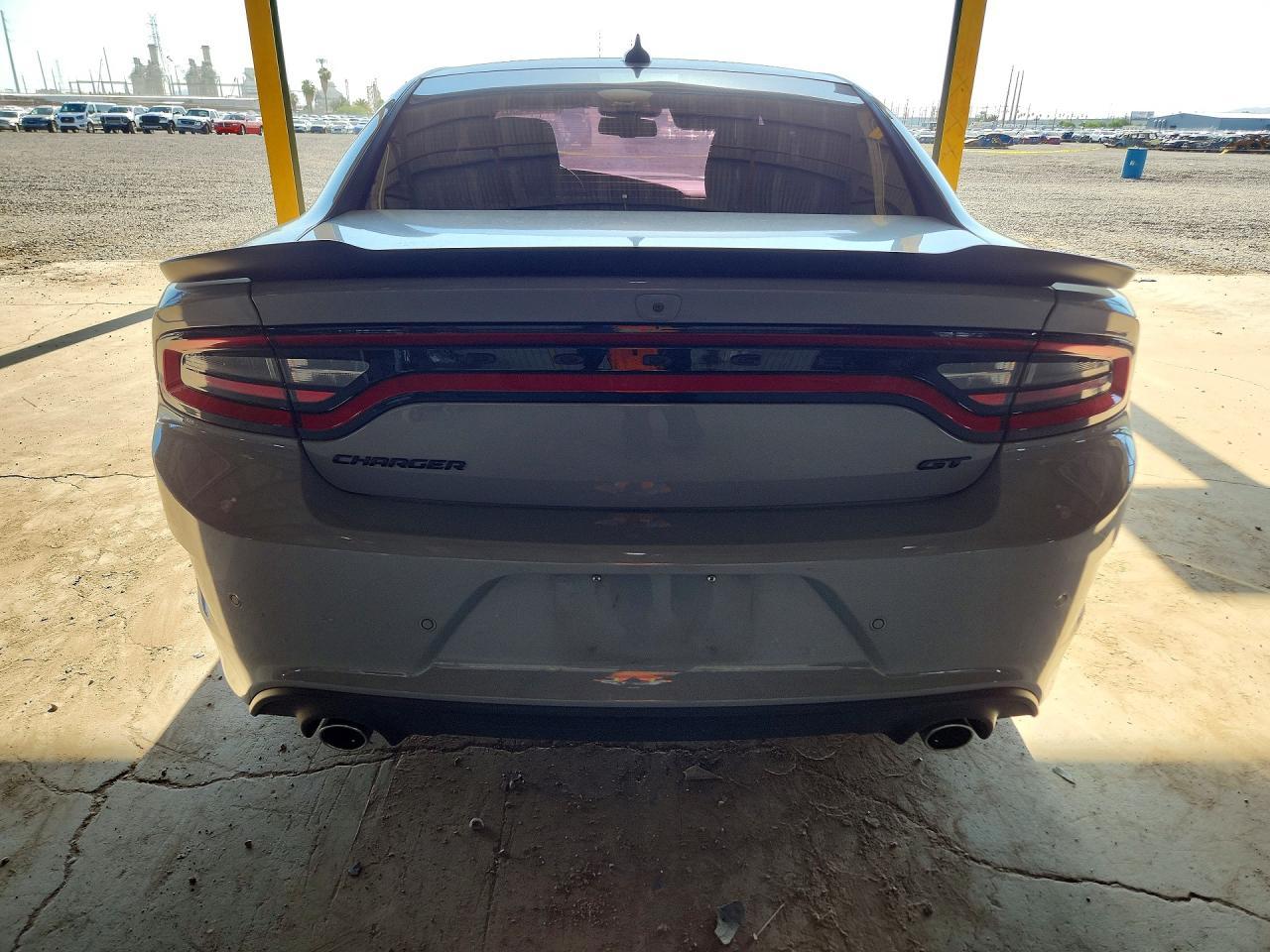 2021 Dodge Charger Gt - zdjęcie 6
