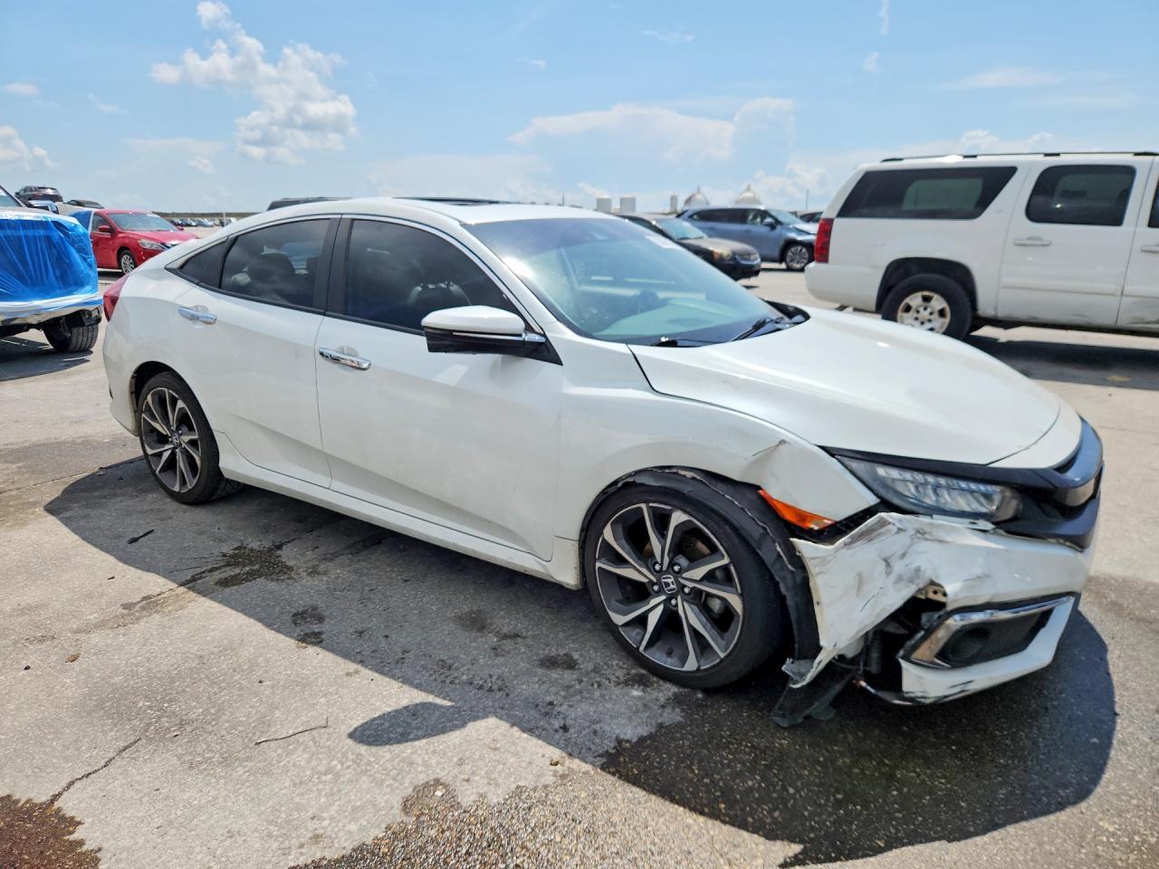 2020 Honda Civic Touring - zdjęcie 4