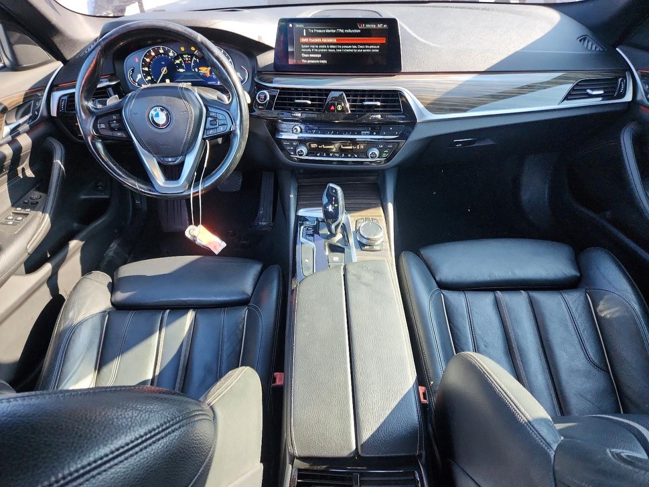 2018 BMW 530 Xi - zdjęcie 8