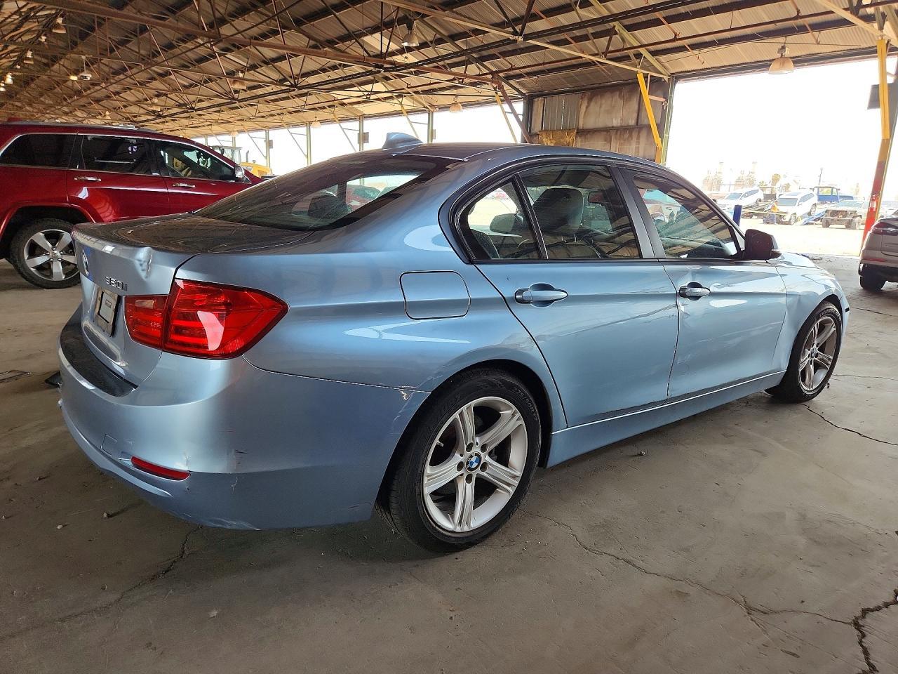2015 BMW 320 I - zdjęcie 3