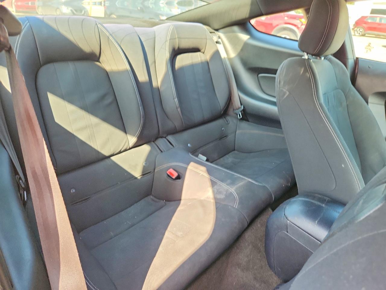 2018 Ford Mustang - zdjęcie 10