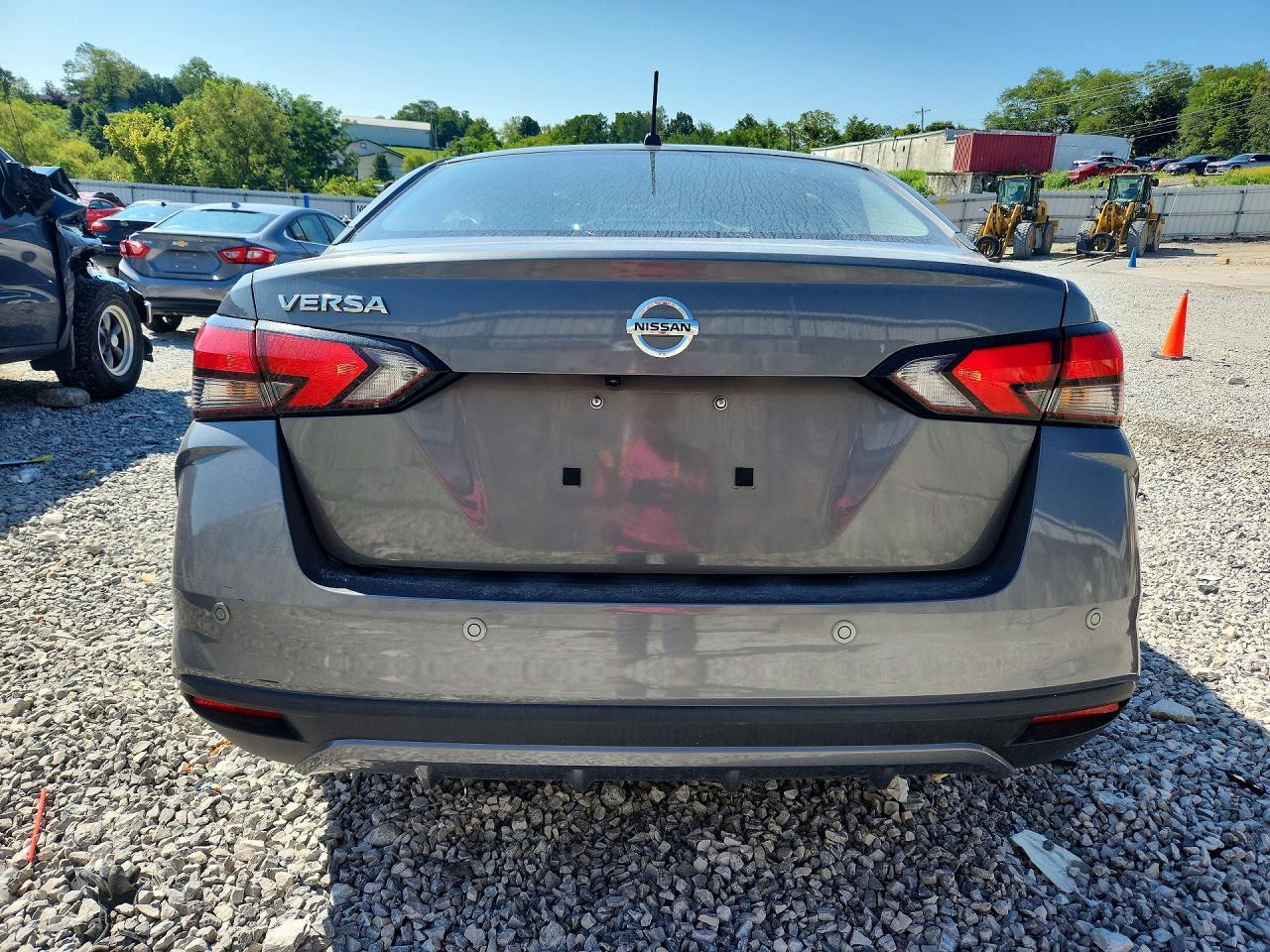 2021 Nissan Versa S - zdjęcie 6