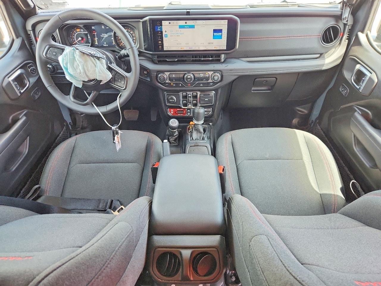 2026 Jeep Wrangler Rubicon - zdjęcie 8
