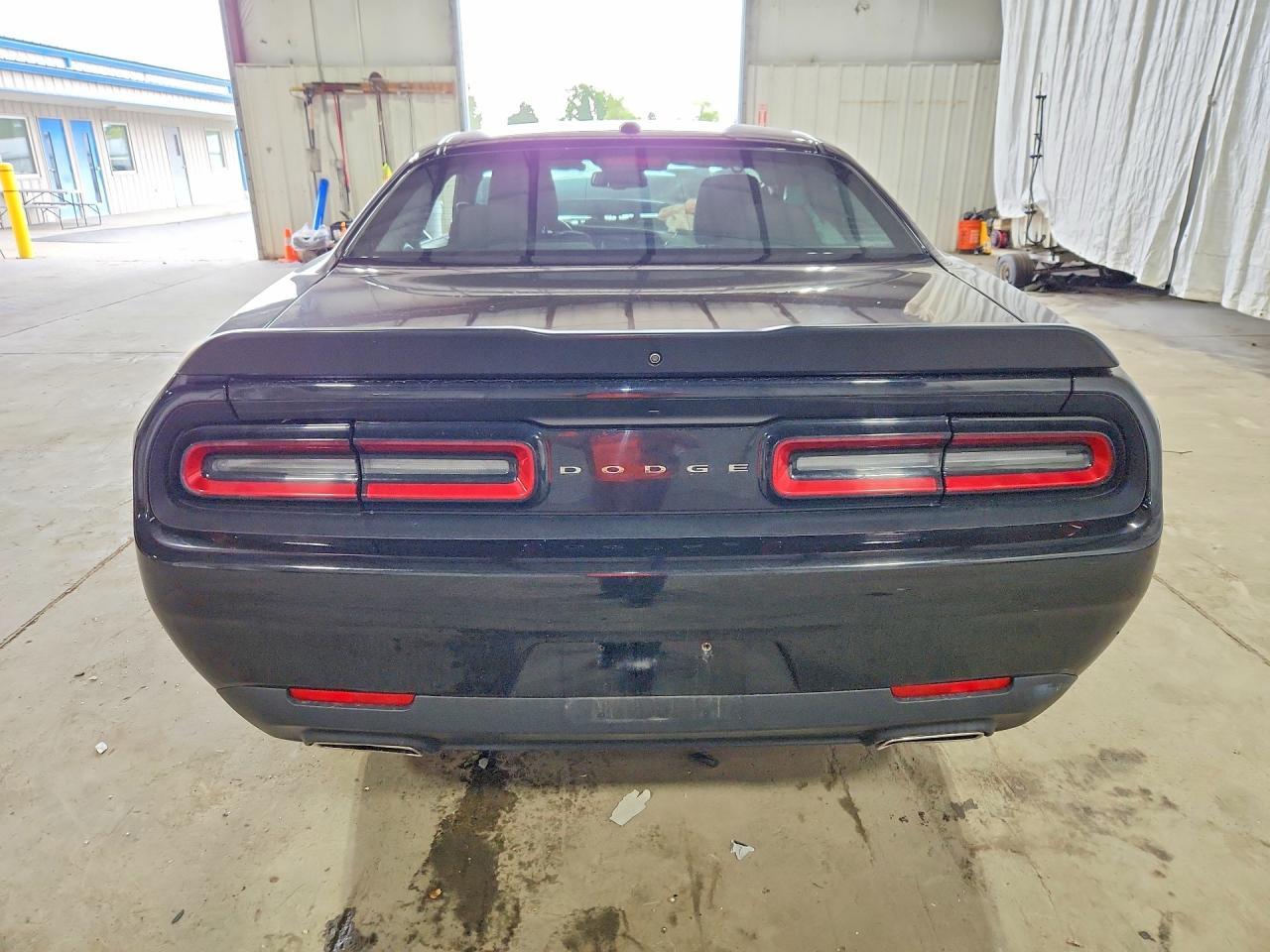 2023 Dodge Challenger Sxt - zdjęcie 6