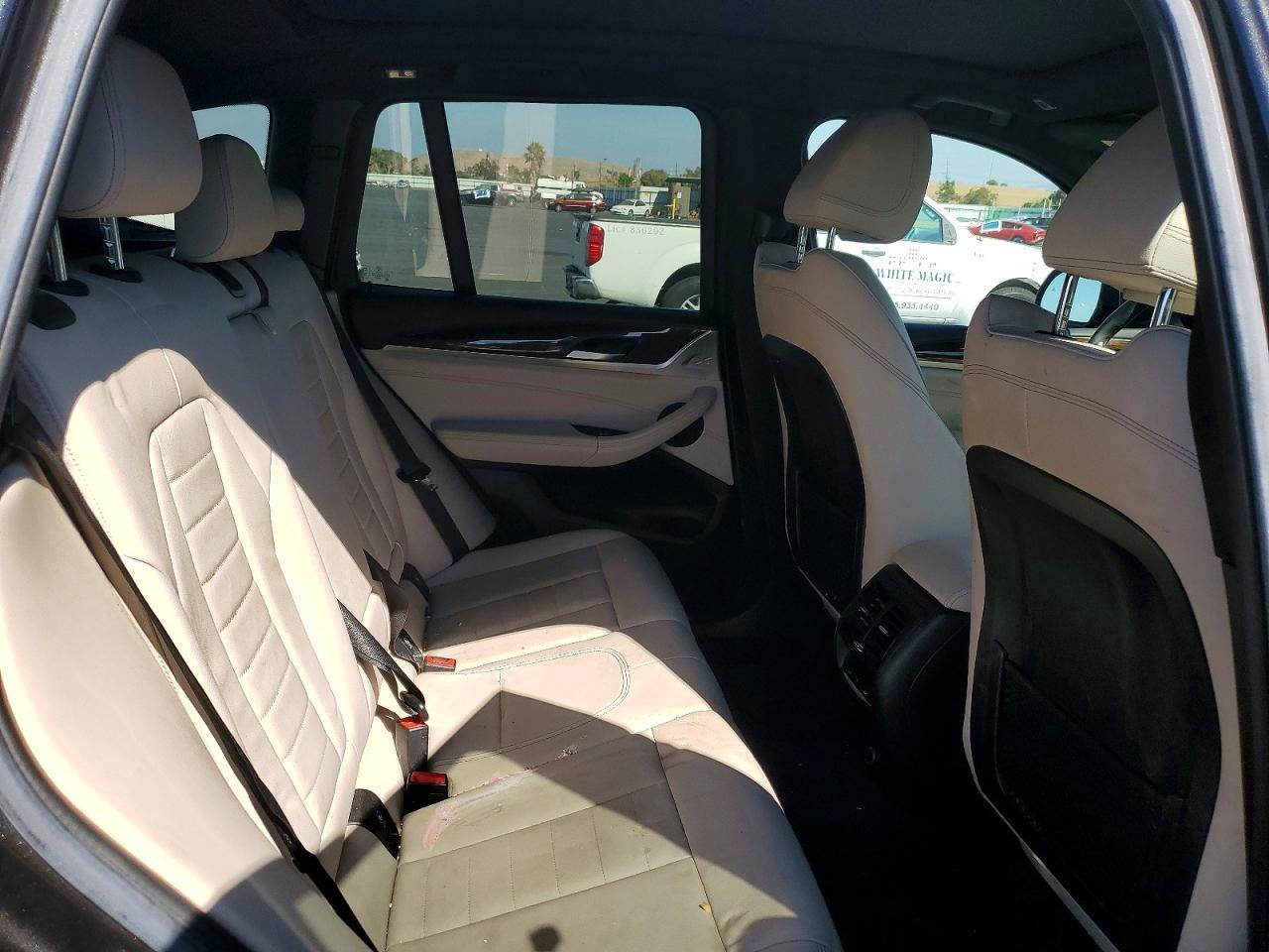 2019 BMW X3 xDrive30I - zdjęcie 11
