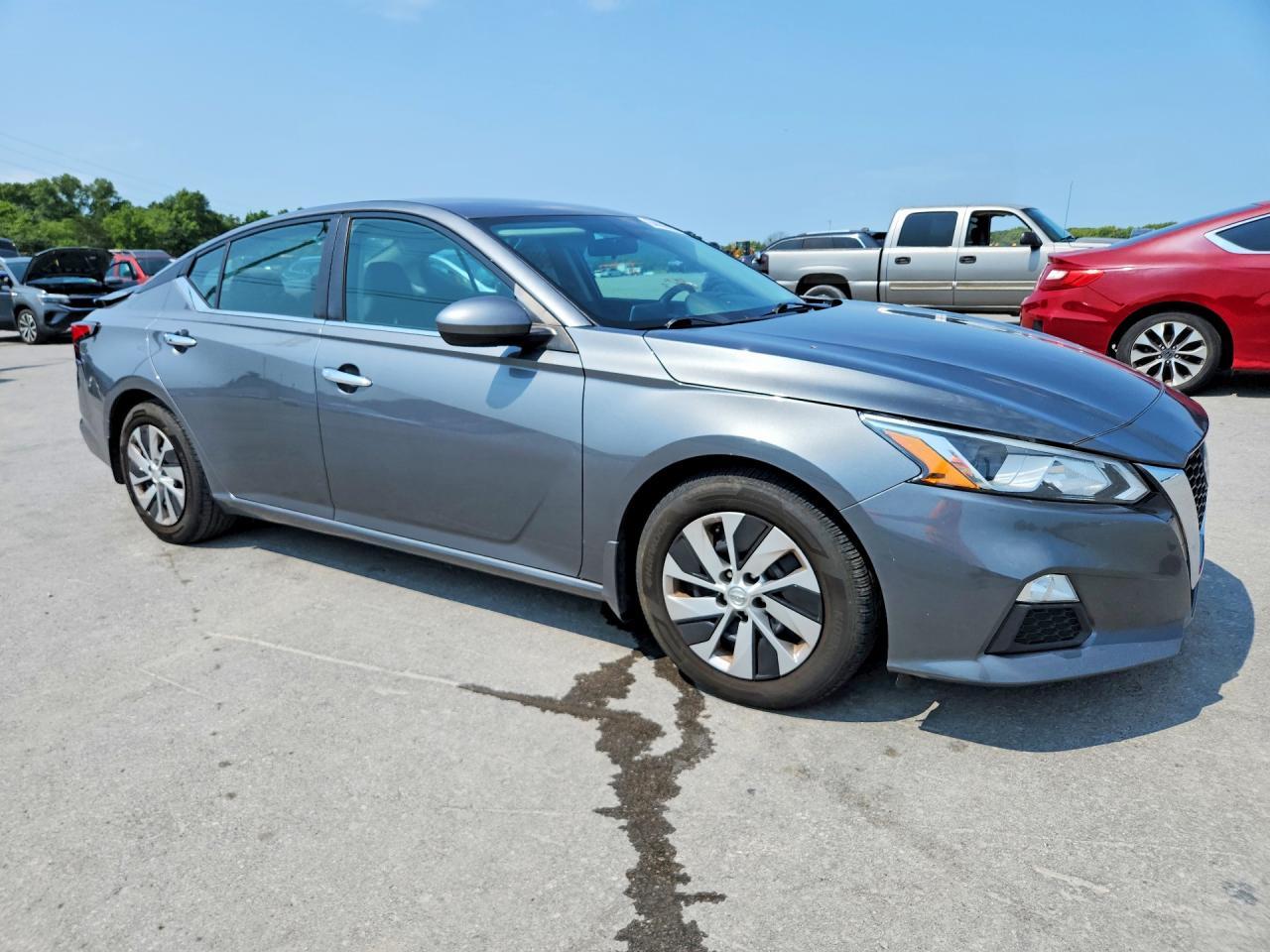 2019 Nissan Altima S - zdjęcie 4
