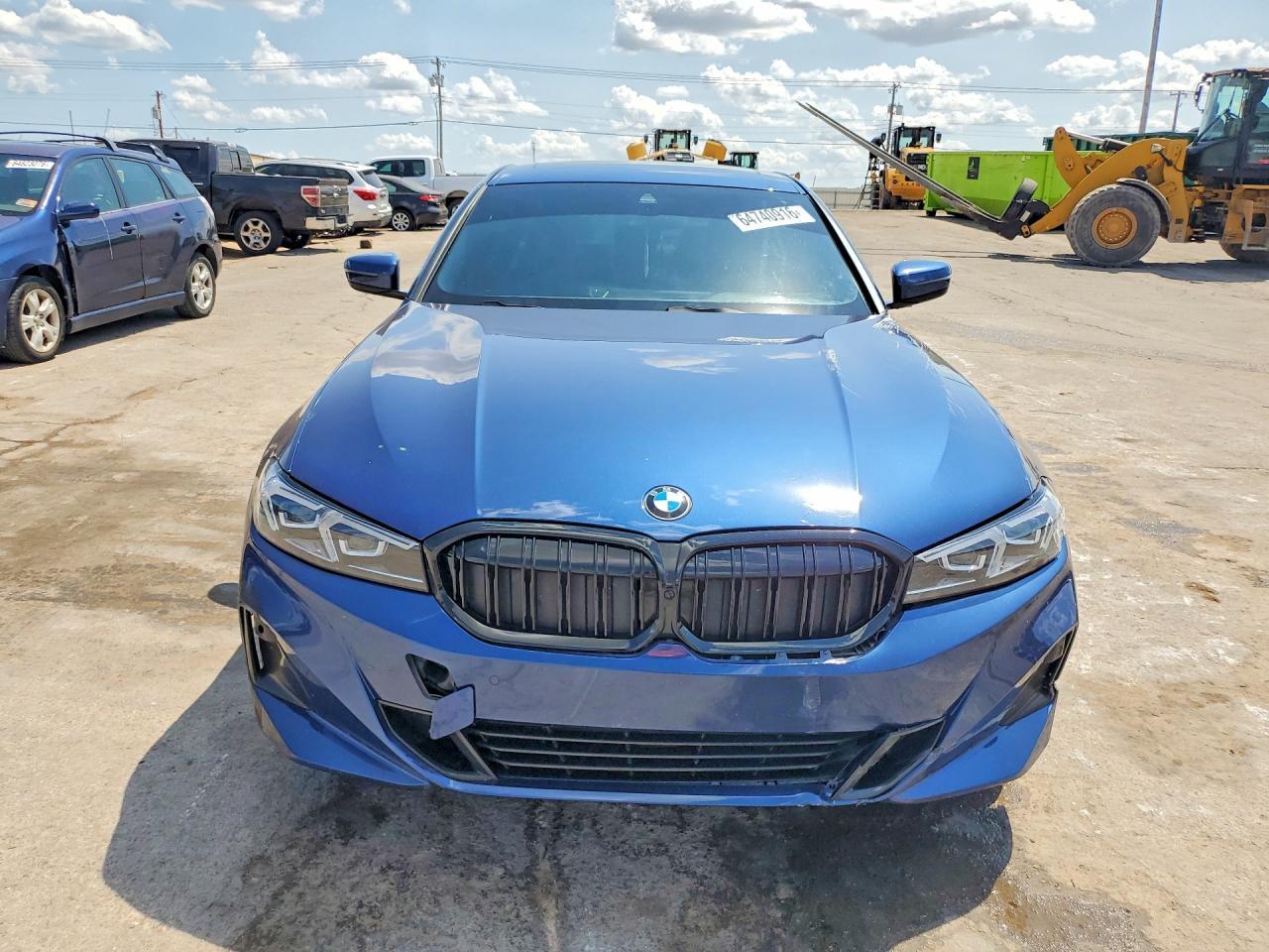 2023 BMW 330Xi - zdjęcie 5