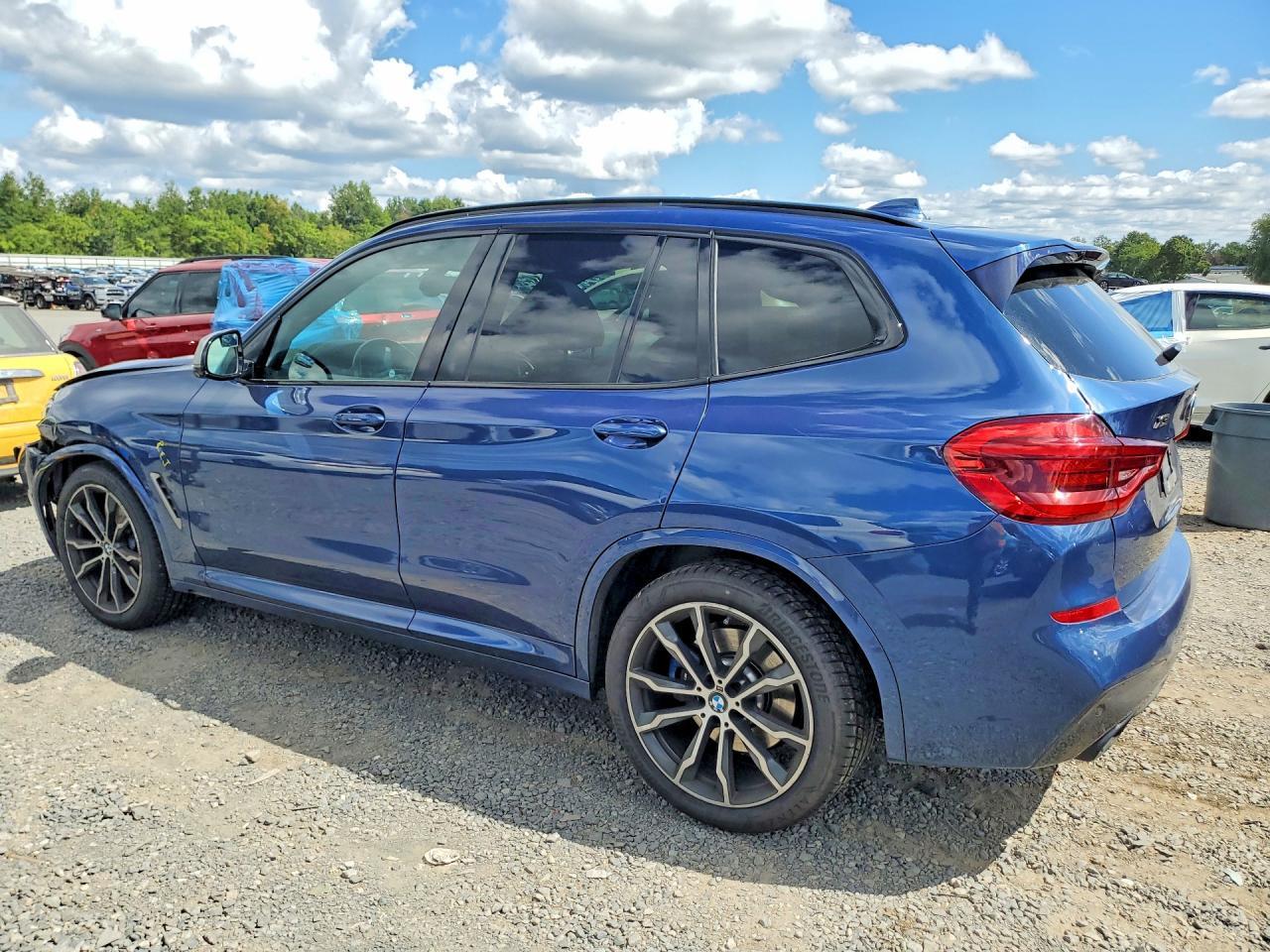 2018 BMW X3 xDrivem40I - zdjęcie 2