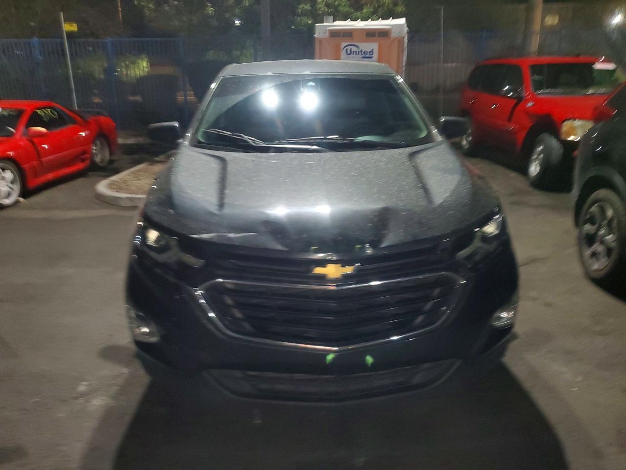 2021 Chevrolet Equinox Ls - zdjęcie 5