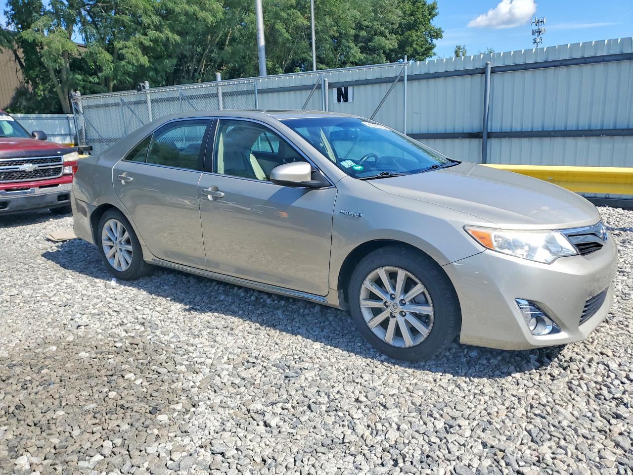 2014 Toyota Camry Hybrid Xle - zdjęcie 4