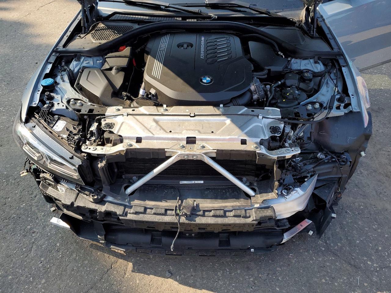 2023 BMW Seria 3 340i - zdjęcie 11