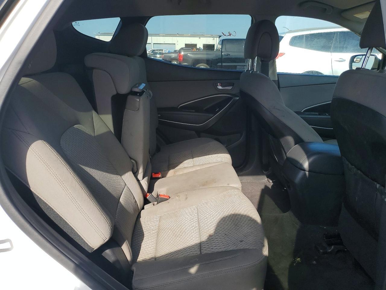 2018 Hyundai Santa Fe Sport 2.4L - zdjęcie 11