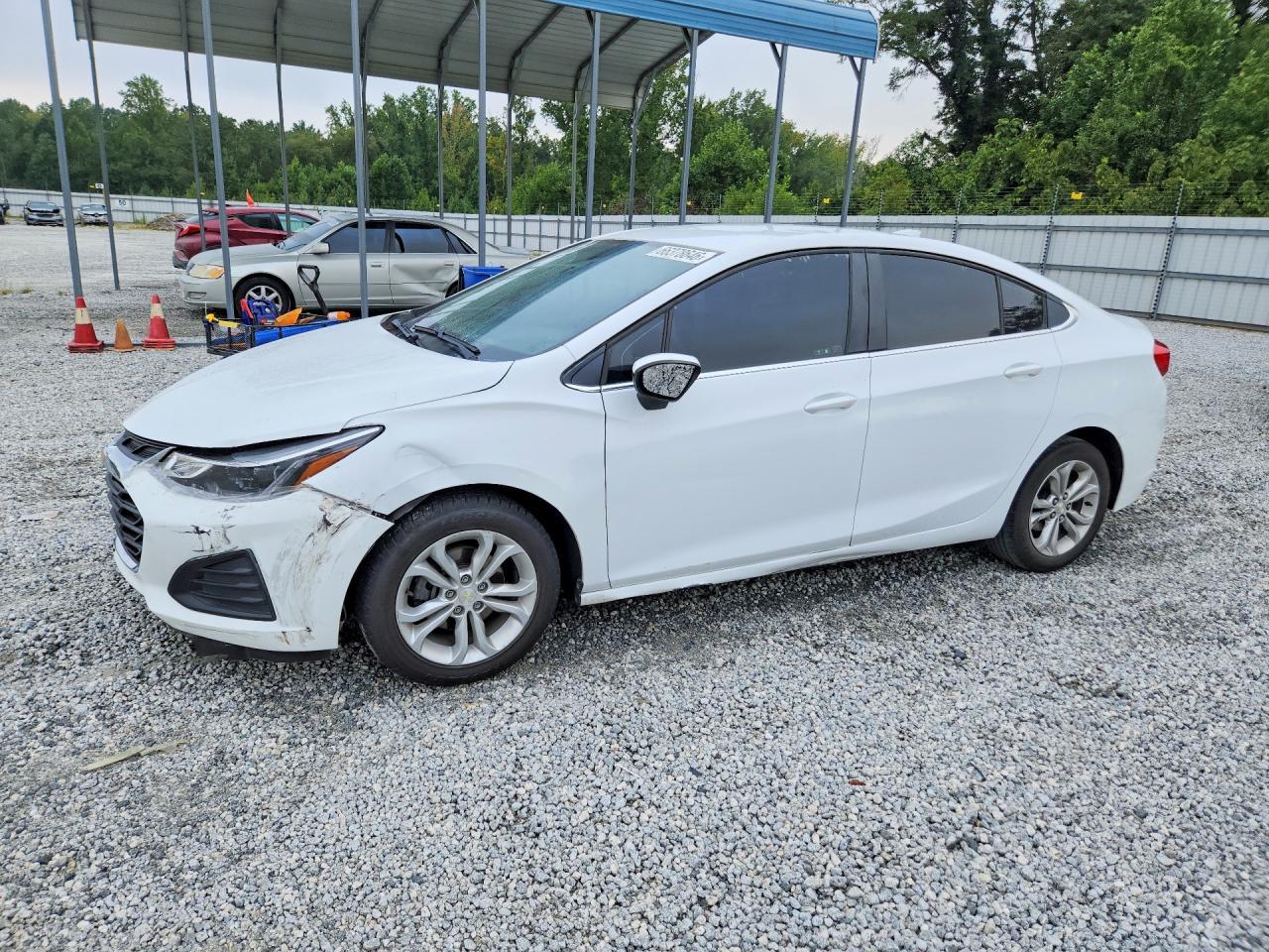 2019 Chevrolet Cruze Lt - zdjęcie główne