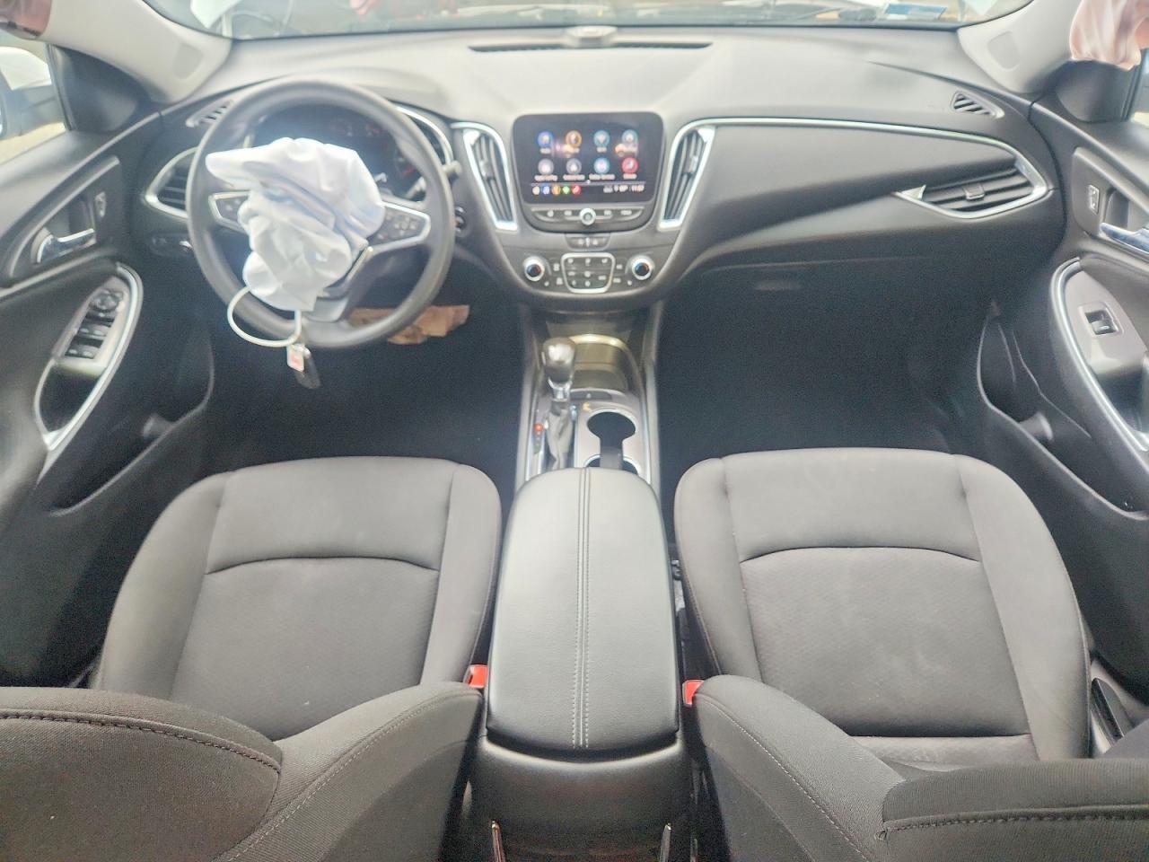 2021 Chevrolet Malibu Lt - zdjęcie 8