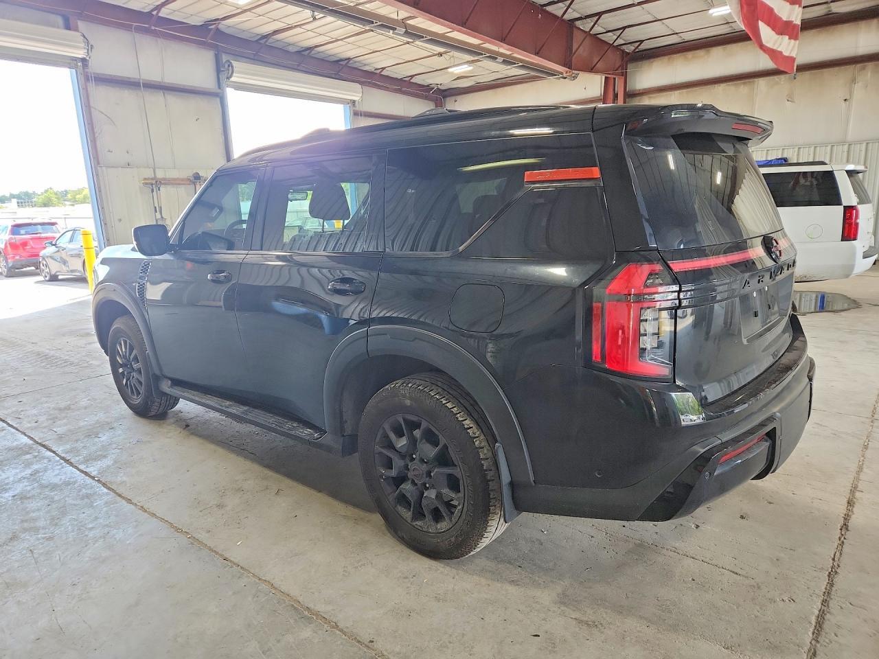 2025 Nissan Armada Pro-4X - zdjęcie 2