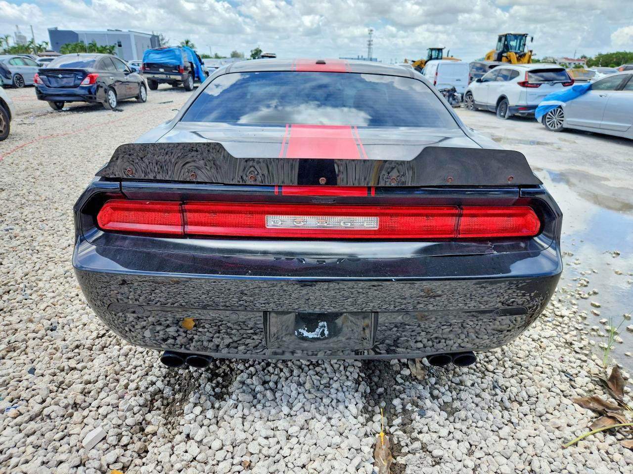 2013 Dodge Challenger Sxt - zdjęcie 6