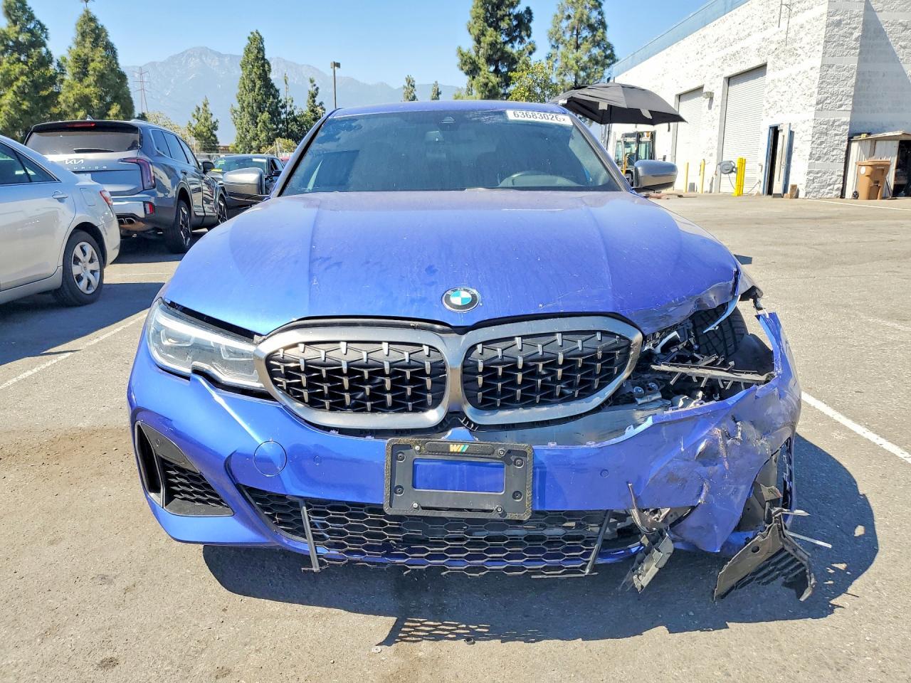 BMW Seria 3 - zdjęcie 5