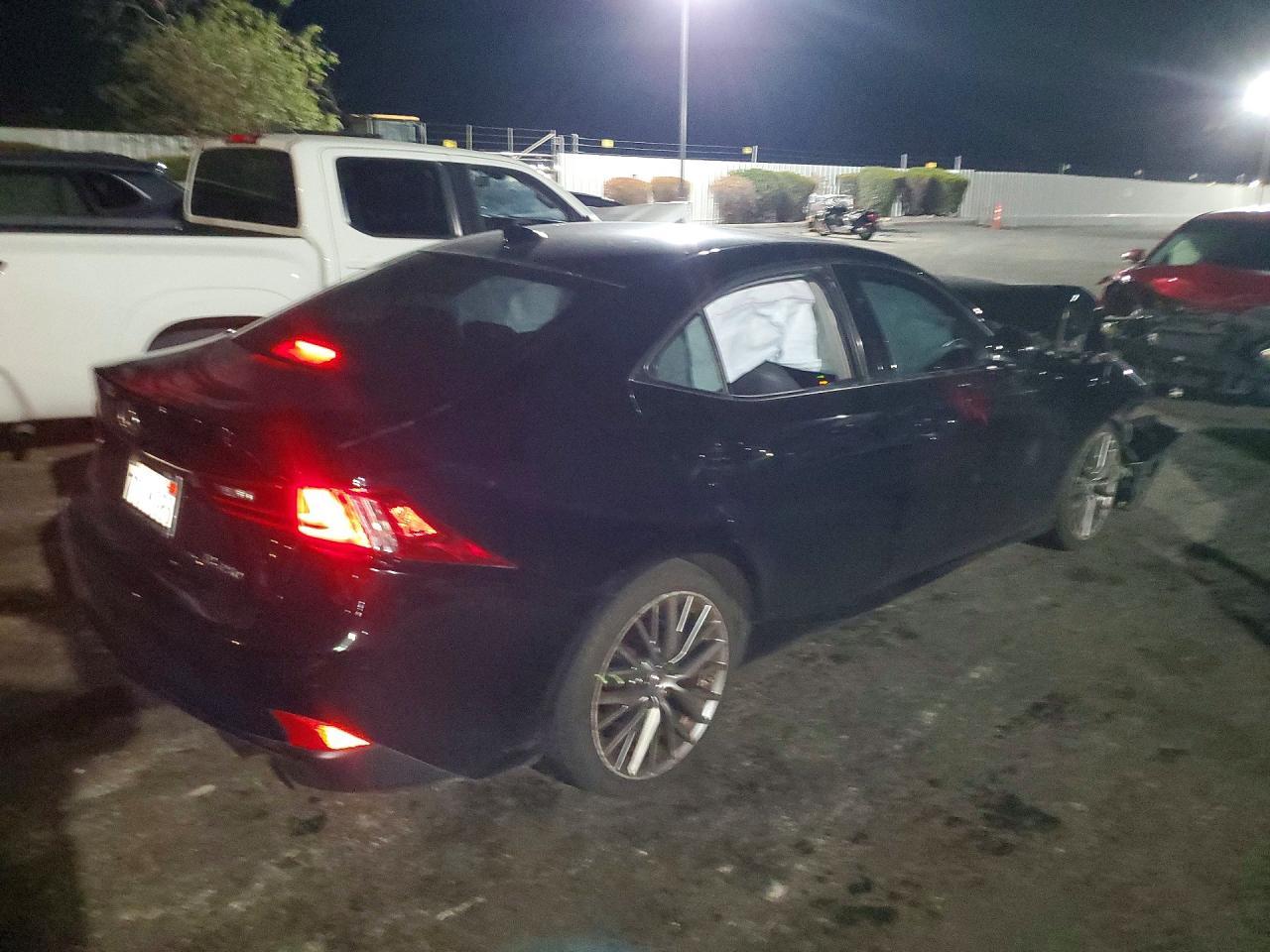 2014 Lexus Is 250 - zdjęcie 3