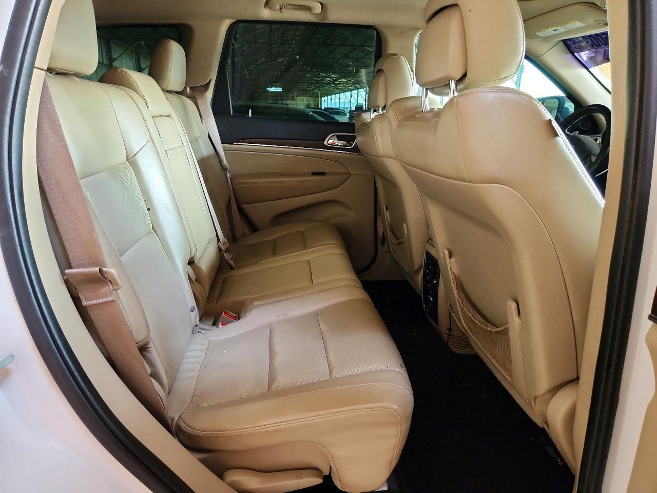 2015 Jeep Grand Cherokee Limited - zdjęcie 11
