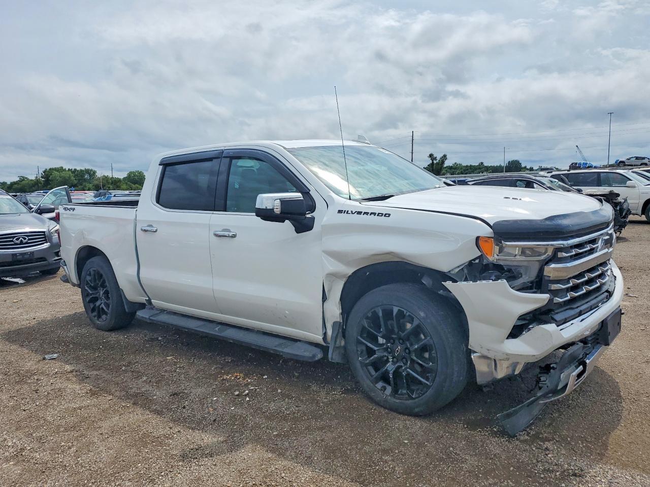 2025 Chevrolet Silverado K1500 Ltz - zdjęcie 4