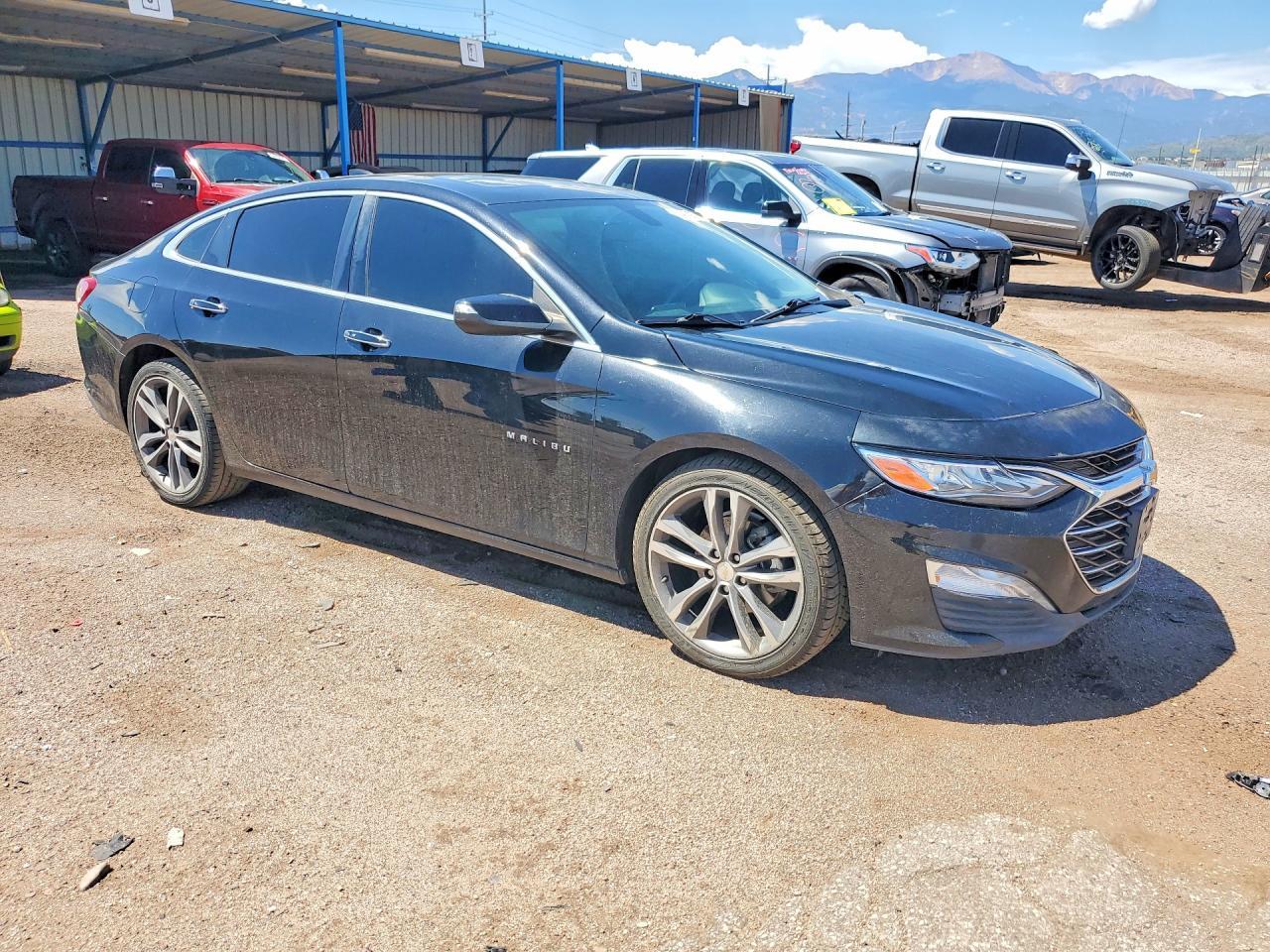 2020 Chevrolet Malibu Premier - zdjęcie 4