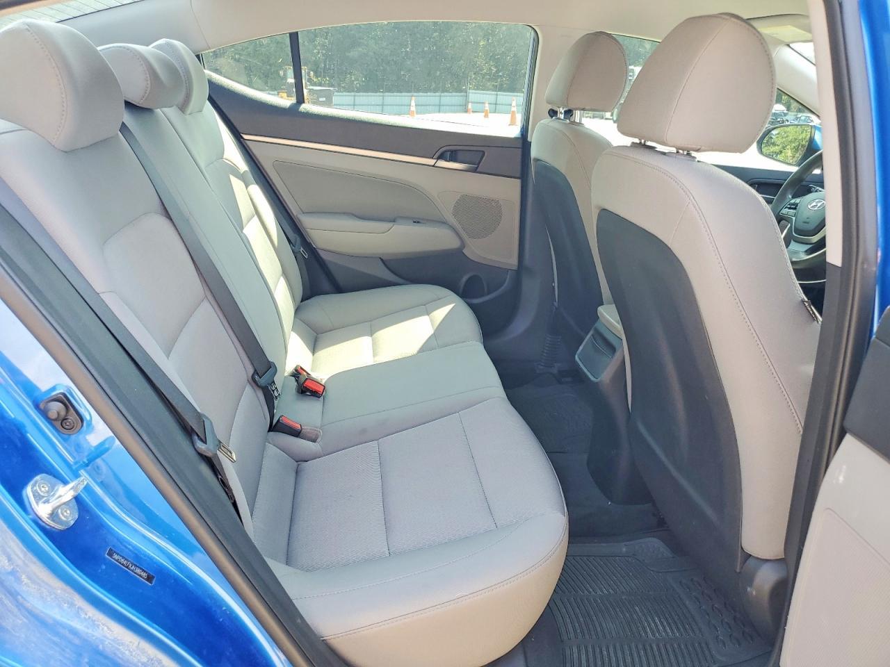 2018 Hyundai Elantra Sel - zdjęcie 10