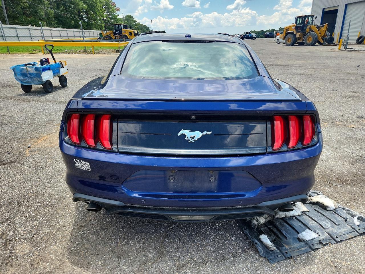 2019 Ford Mustang - zdjęcie 6