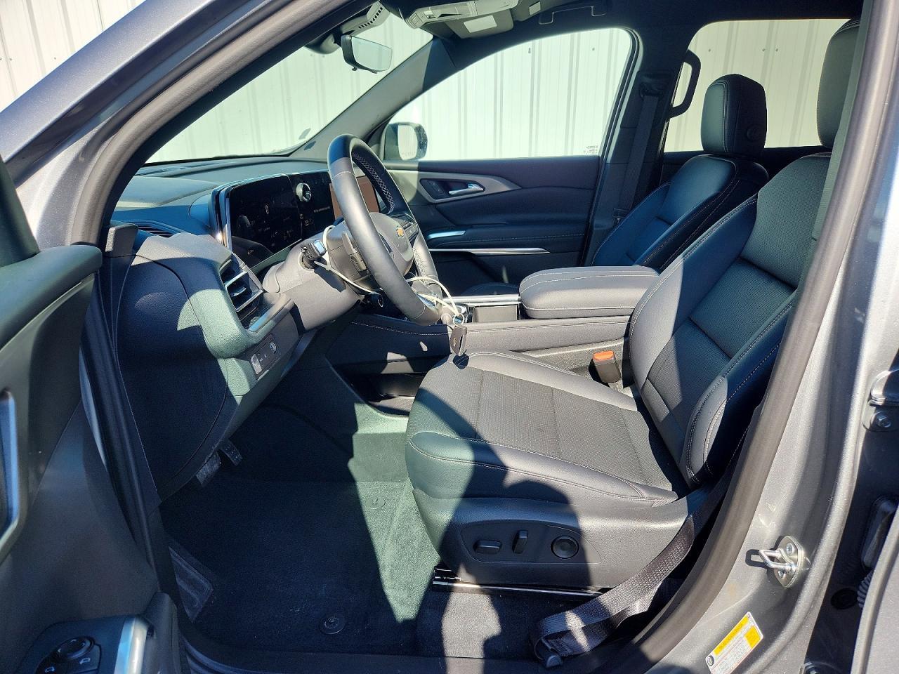 2026 Chevrolet Traverse Lt - zdjęcie 7