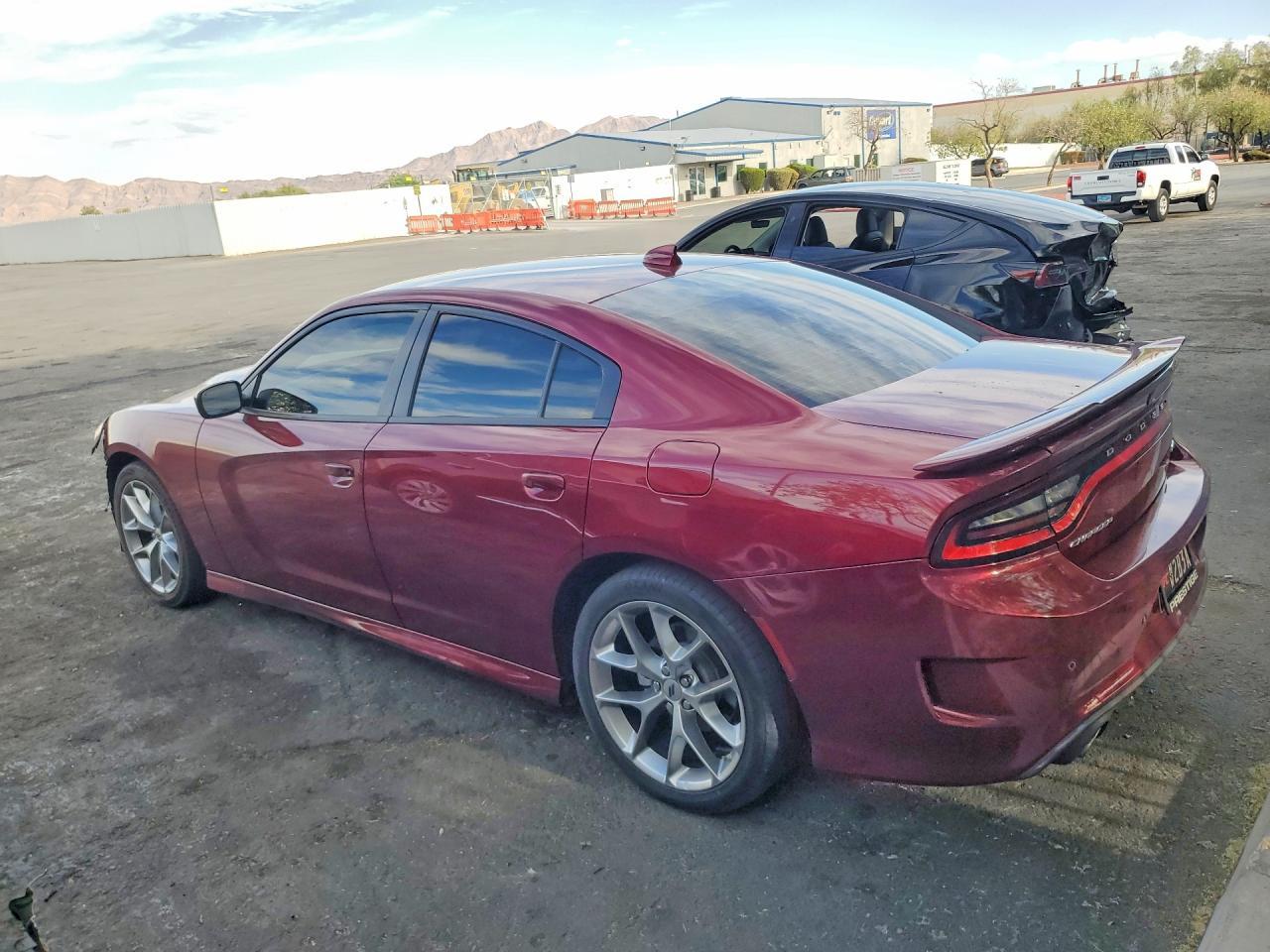 2022 Dodge Charger Gt - zdjęcie 2