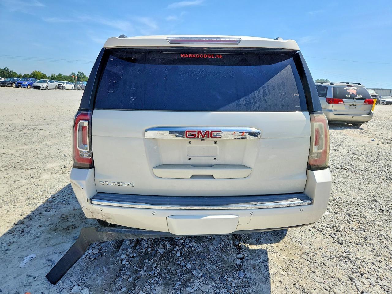 2015 GMC Yukon Denali - zdjęcie 6