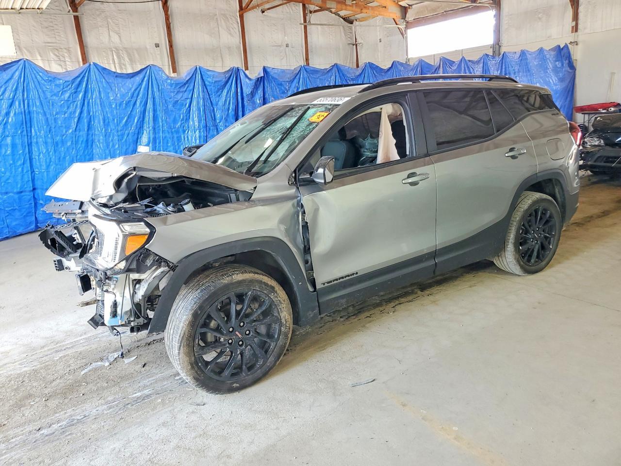 2024 GMC Terrain - zdjęcie główne